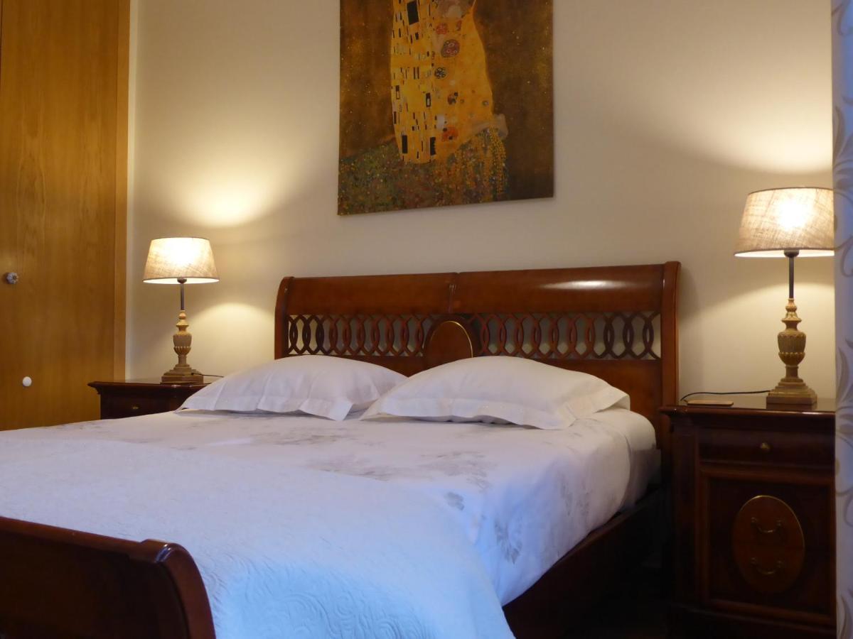 A View To The River Tejo - Sixtyfive Boutique Home Lisboa Extérieur photo